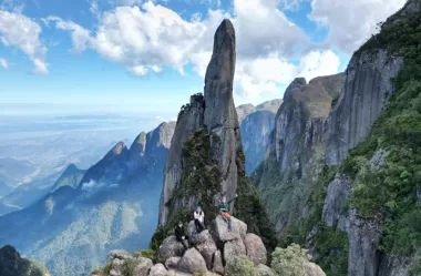 Conheça tudo sobre a trilha do Mirante do Inferno – Parnaso – Teresópolis