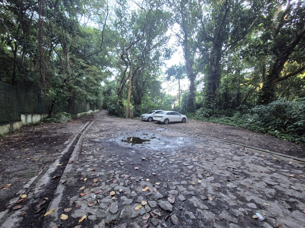Estacionamento da Pedra da Gávea - Floresta da Tijuca - RJ