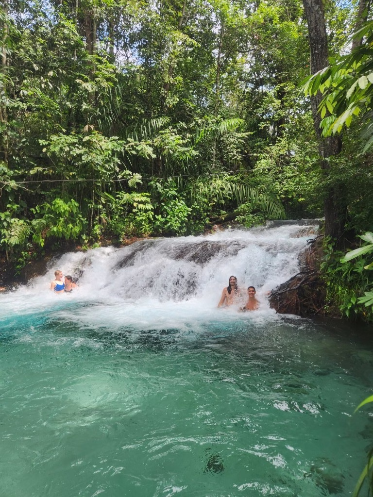 Queda d'água da Cachoeira do Formiga - Jalapão - TO - Vamos Trilhar