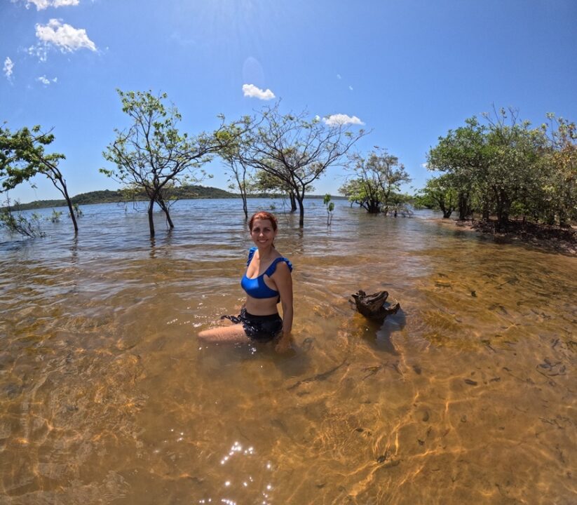 Aproveitando a Praia da Valéria - Floresta Encantanda - Alter do Chão - PA - Vamos Trilhar