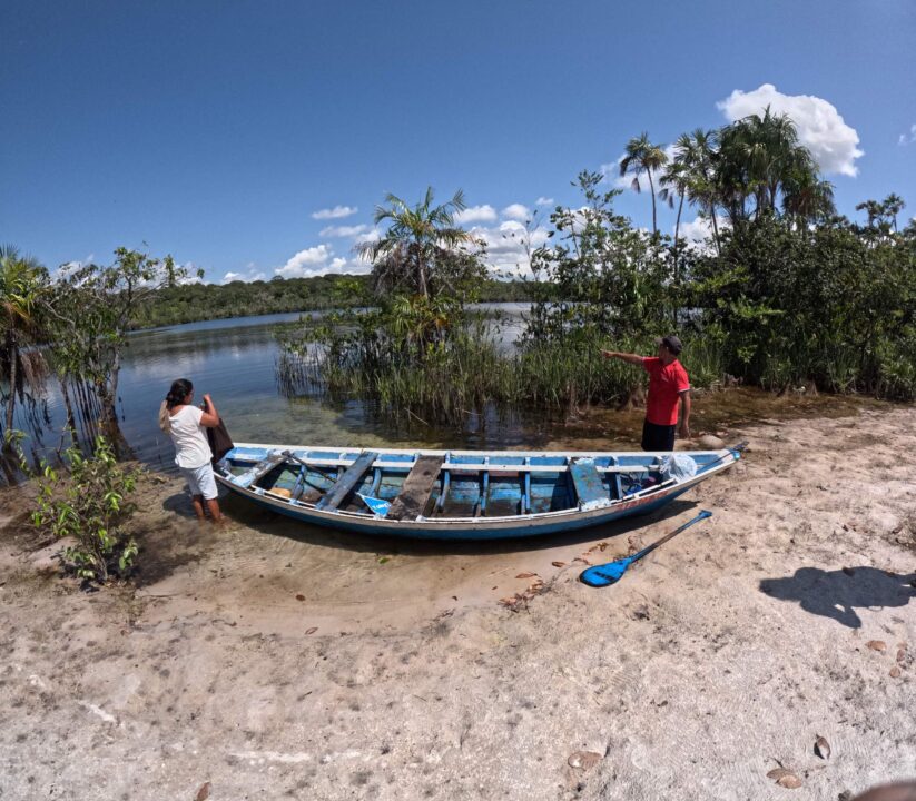 Canoa na trilha do Breu Branco - Turismo de Cura - Rio Arapiuns - Alter do Chão - PA - Vamos Trilhar