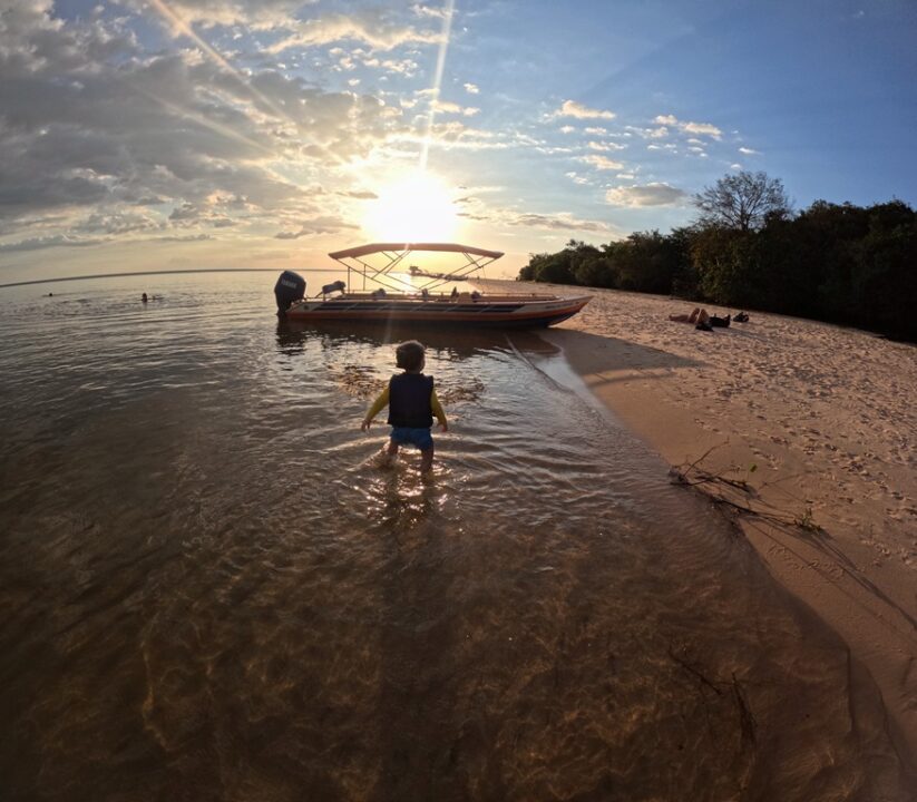 O que ninguém te conta sobre o passeio do Canal do Jari - Alter do Chão - PA - Vamos Trilhar