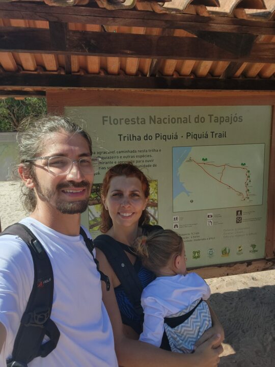 Placa do início da trilha do FLONA Jamaraquá - Tapajós - Alter do Chão - PA - Vamos Trilhar
