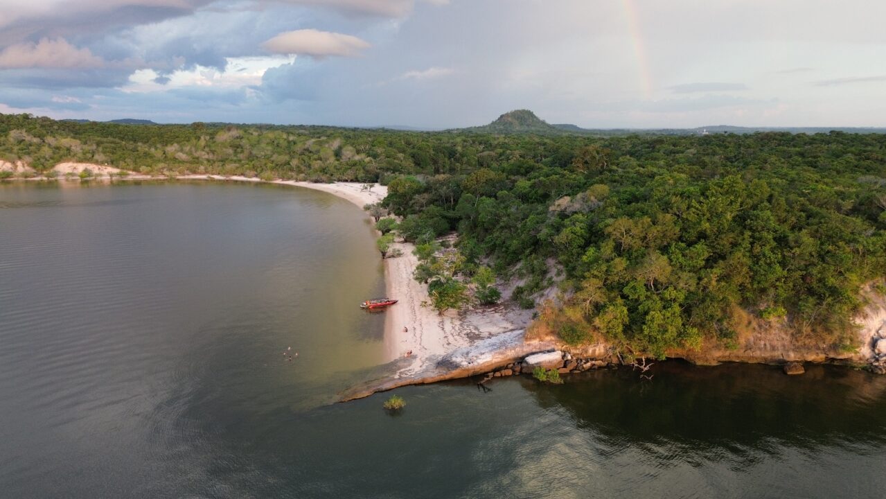 Praia do Jacaré - Passeio das Tartarugas Amazônicas - Alter do Chão - PA - Vamos Trilhar