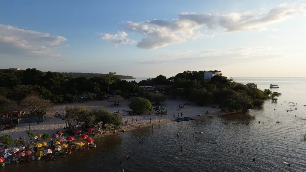 Qual a melhor época para visitar a Praia do Cajueiro - Alter do Chão - PA - Vamos Trilhar