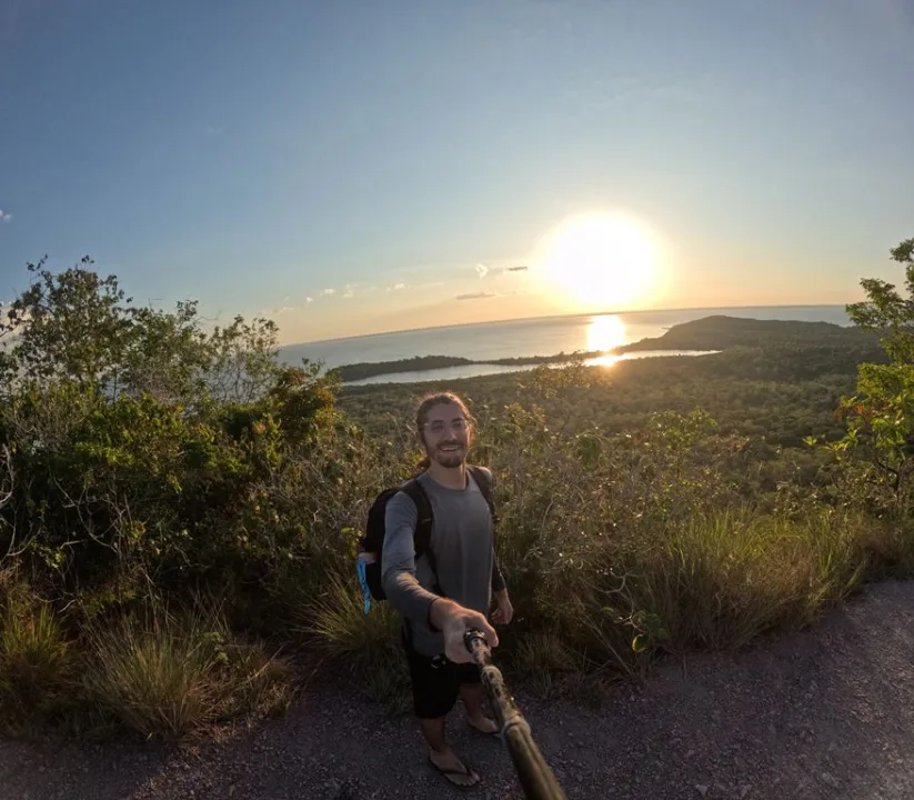 Trilha da Serra da Piraoca saindo da Ilha do Amor - Alter do Chão - PA - Vamos Trilhar