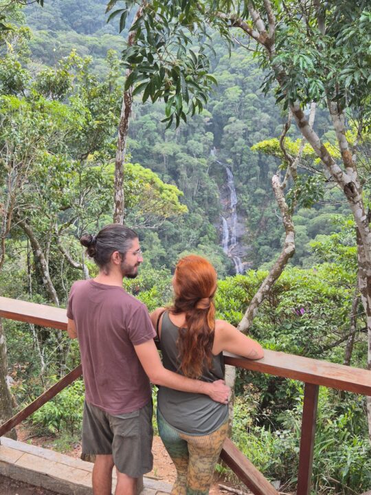 Aproveintando o Mirante da Cascatinha - Floresta da Tijuca - RJ - Vamos Trilhar