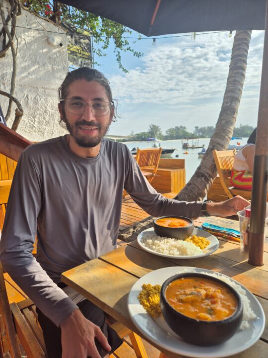 Comida na Casa do Remo - SUP em Guaratiba - RJ - Vamos Trilhar
